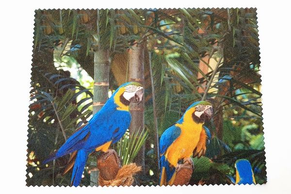 NP00121 - Microfiber cloth Macaw parrots in ind. pack (p.109)